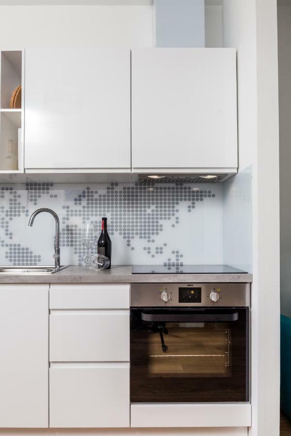 Luxury Apartment Joo & Joo Murter Buitenkant foto