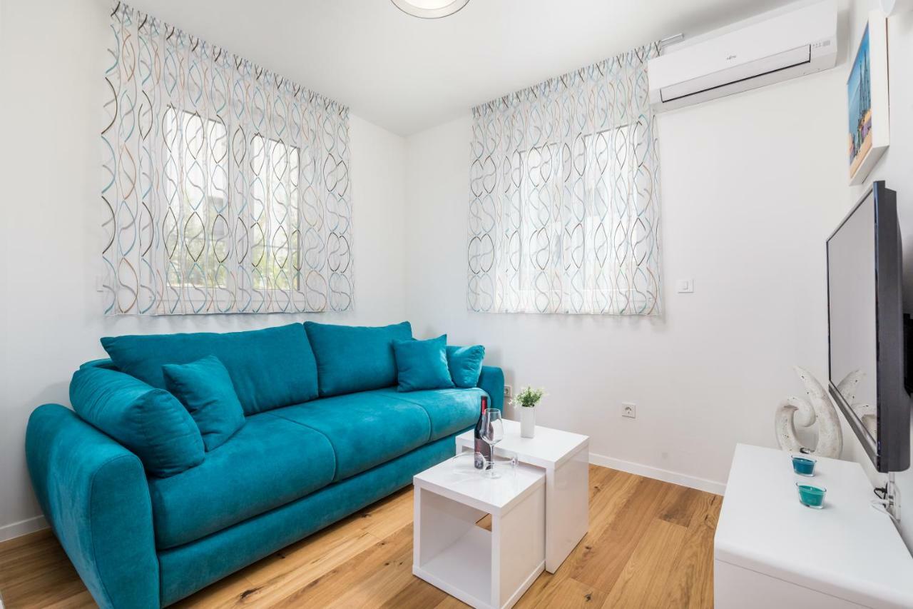 Luxury Apartment Joo & Joo Murter Buitenkant foto